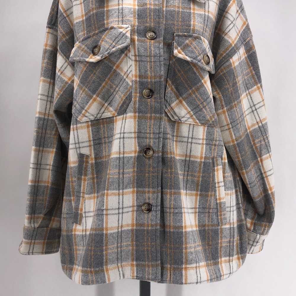 New In Front Button Multi-Colored Plaid Jacket Si… - image 3